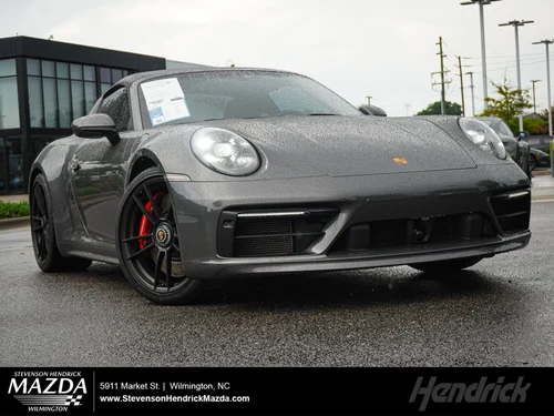 
           
        2022 Porsche 911 4S