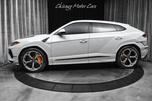
           
        2024 Lamborghini Urus S