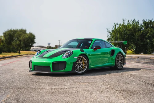 
           
        2018 Porsche 911 GT2 RS Custom