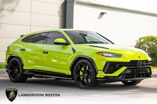
           
        2024 Lamborghini Urus Performante