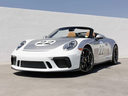 
           
        2019 Porsche 911 Speedster
