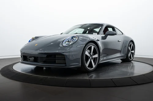 
           
        2025 Porsche 911