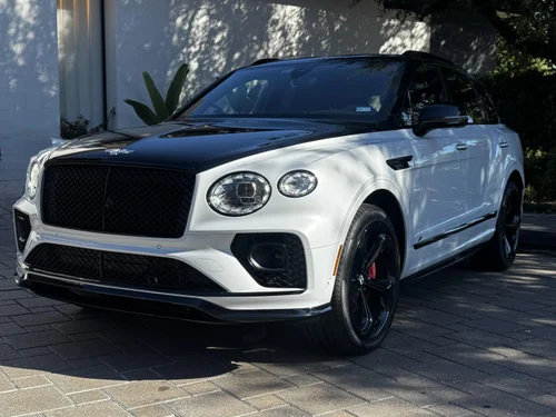 
           
        2023 Bentley Bentayga