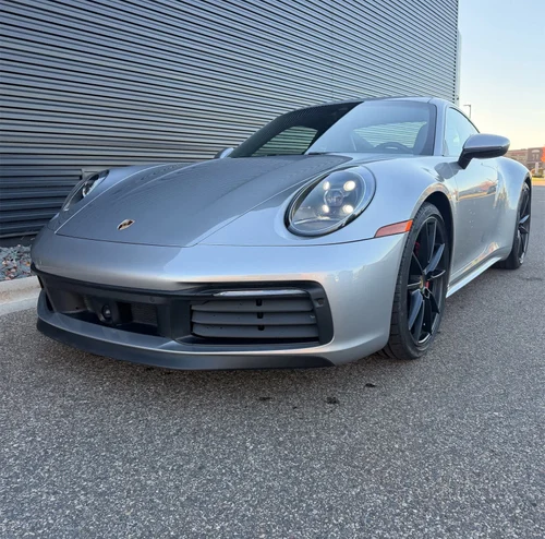 
           
        2020 Porsche 911