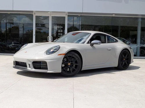 
           
        2026 Porsche 911 Carrera T