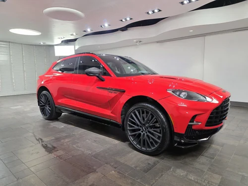 2023 Aston Martin DBX 707