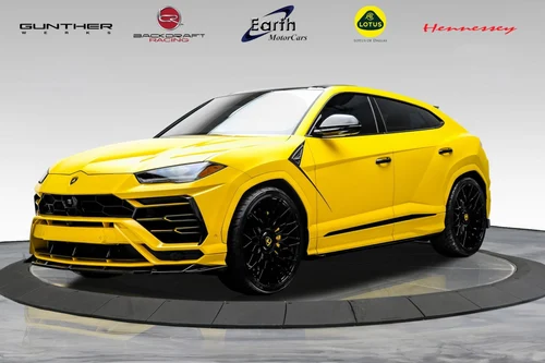 
           
        2021 Lamborghini Urus Full Maxton Body