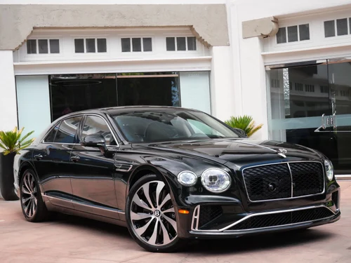 
           New 
        2026 Bentley Flying Spur V8