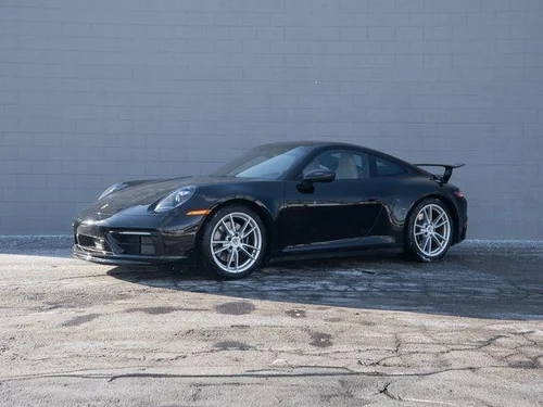 
           
        2024 Porsche 911 Carrera 4S