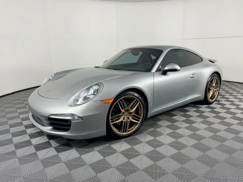 
           
        2013 Porsche 911 Carrera S