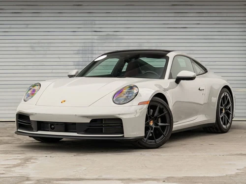 
           
        2025 Porsche 911 Carrera