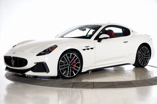 2024 Maserati GranTurismo Trofeo