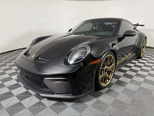 
           New 
        2025 Porsche 911 GT3