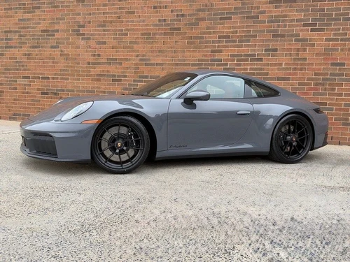 
           New 
        2026 Porsche 911 Carrera GTS