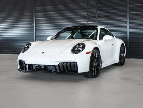 
           
        2025 Porsche 911 Carrera 4 GTS