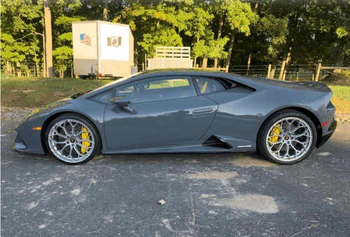 
           
        2020 Lamborghini Huracan EVO Base