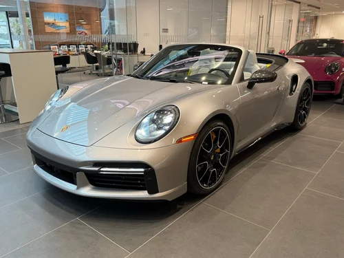 
           
        2022 Porsche 911 Turbo S