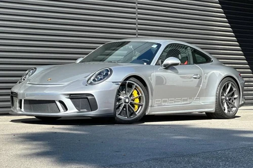 
           
        2019 Porsche 911