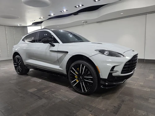 
           
        2024 Aston Martin DBX 707