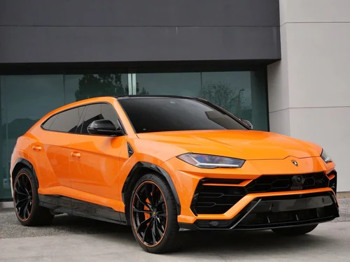 
           
        2022 Lamborghini Urus Pearl Capsule