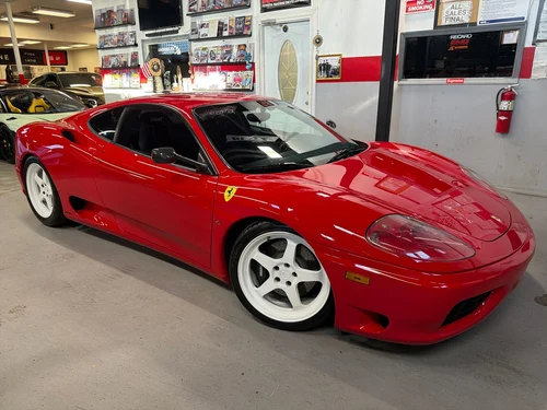 
           
        1999 Ferrari 360 Modena