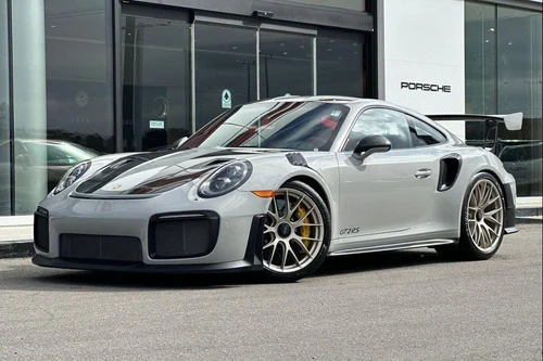 
           
        2018 Porsche 911 GT2 RS