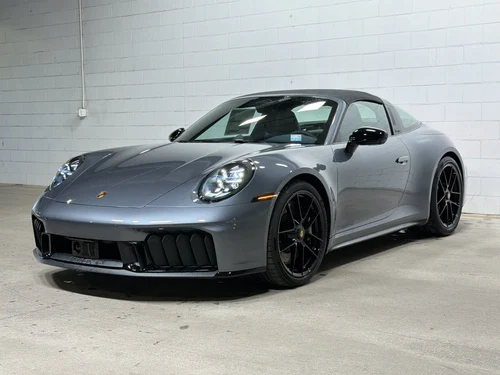 
           New 
        2026 Porsche 911 4 GTS