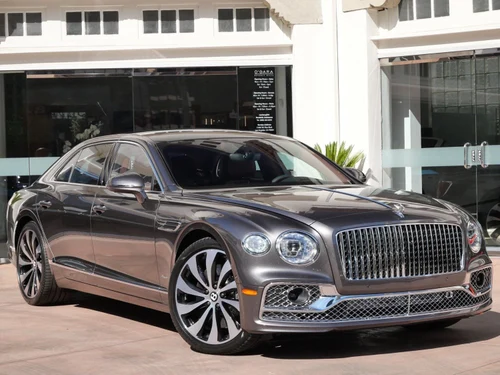 
           
        2024 Bentley Flying Spur Hybrid Azure