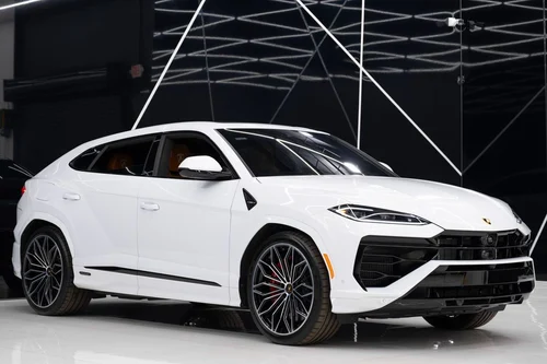
           
        2025 Lamborghini Urus SE