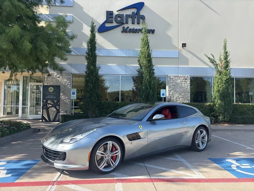 
           
        2018 Ferrari GTC4Lusso V12