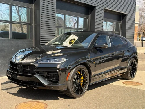 2026 Lamborghini Urus SE