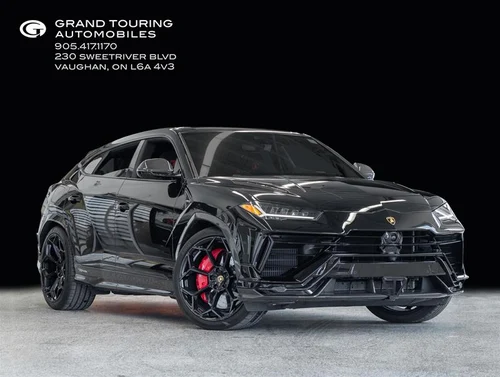 2023 Lamborghini Urus Performante