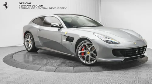 
           
        2018 Ferrari GTC4Lusso T