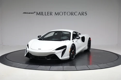 
           New 
        2026 McLaren ARTURA TECHLUX