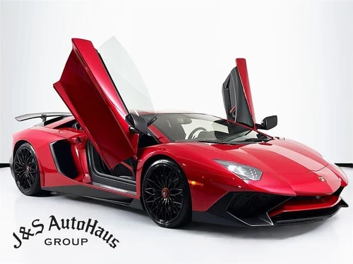 
           
        2016 Lamborghini Aventador LP750-4 Superveloce