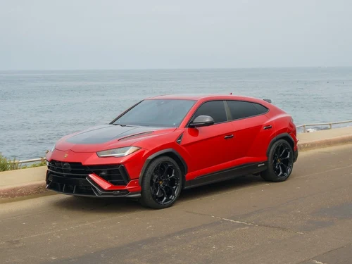 2024 Lamborghini Urus Performante