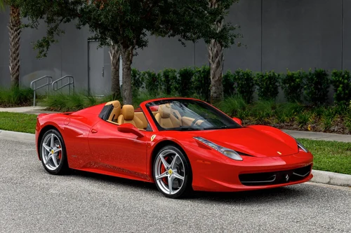 
           
        2013 Ferrari 458 Spider