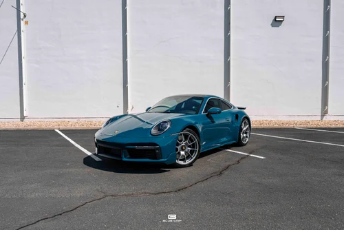
           
        2024 Porsche 911
