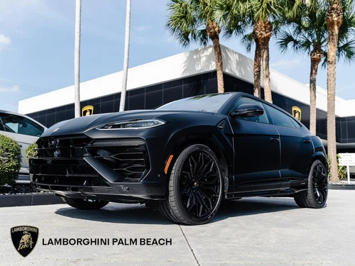 
           New 
        2025 Lamborghini Urus
