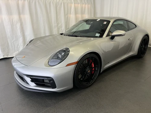 2024 Porsche 911 Carrera 4 GTS