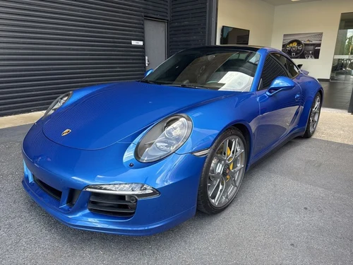 
           
        2016 Porsche 911 Carrera GTS