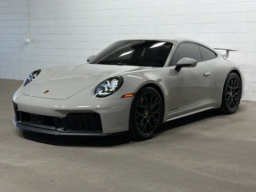 
           
        2025 Porsche 911 Carrera GTS