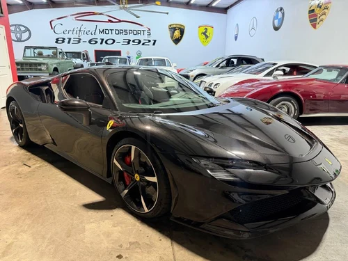
           
        2022 Ferrari SF90