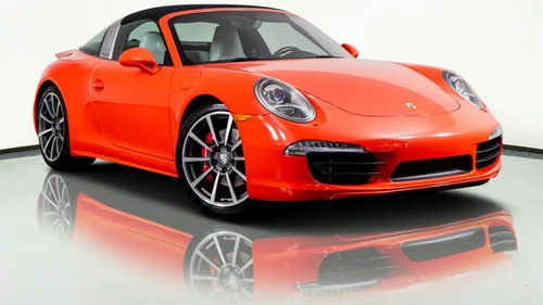 
           
        2016 Porsche 911