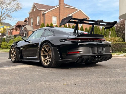 
           
        2025 Porsche 911 GT3 RS