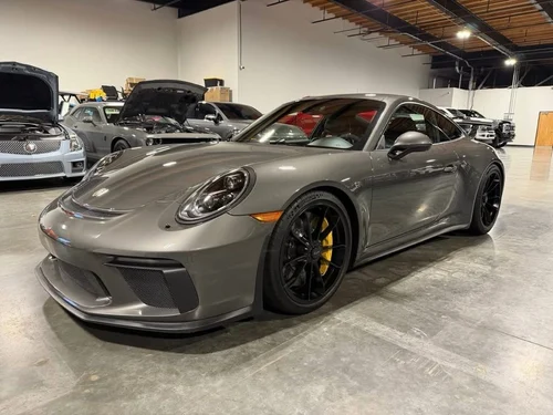 
           
        2018 Porsche 911 GT3