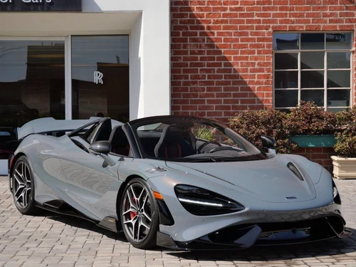 
           
        2022 McLaren 765LT
