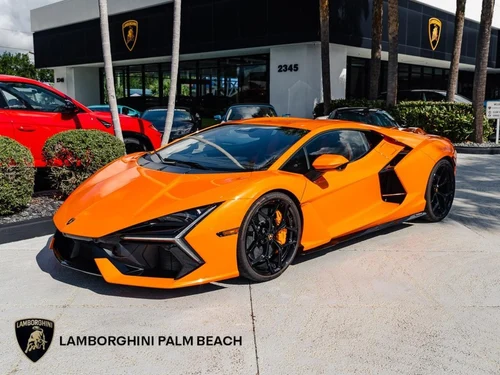 
           
        2025 Lamborghini Revuelto