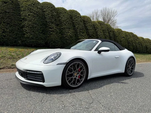 
           
        2024 Porsche 911 Carrera S