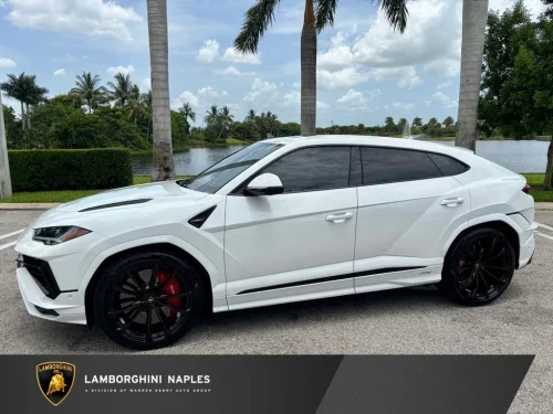 
           
        2024 Lamborghini Urus S